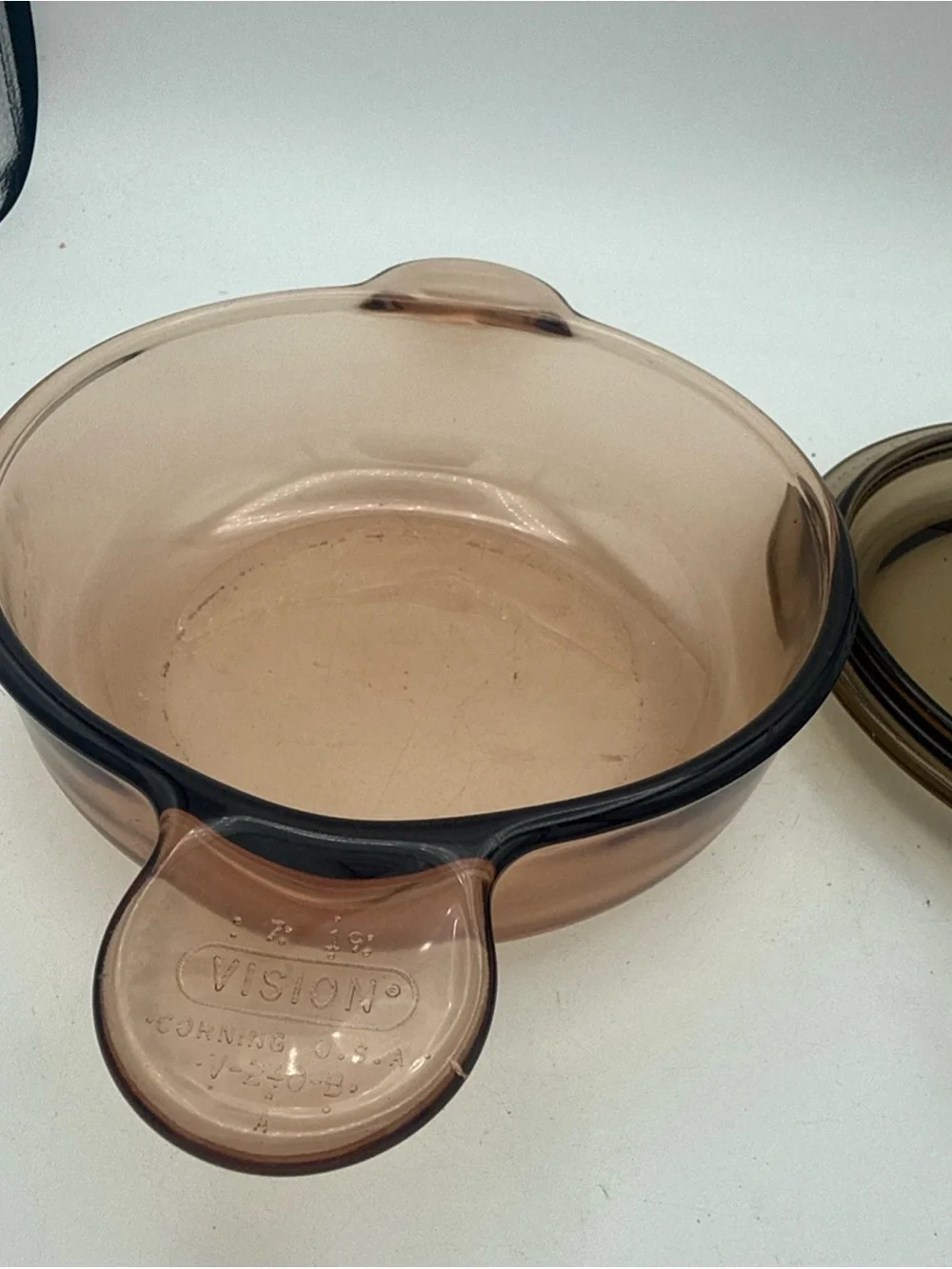 VTG Corning Visions Amber Grab It Go Bowl V240 B w/ Lid